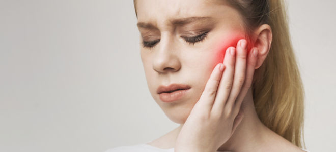 Опухшая щека у ребенка: что делать, причины