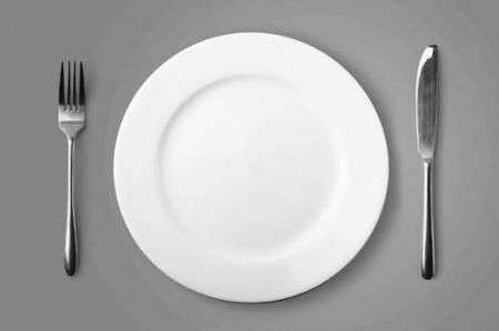 Питание при гастрите с повышенной или пониженной кислотностью: правила и особенности диеты, список запрещенных и разрешенных продуктов, рекомендации медиков