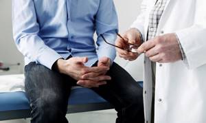Как проявляется хламидиоз у мужчин: пути заражения и факторы риска, методы диагностики, клинические симптомы и лечение заболевания, возможные осложнения