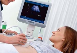 Симптомы внематочной беременности на ранних стадиях: профилактика заболевания и основные симптомы патологии, меры предосторожности и лечение