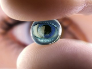 Симптомы глаукомы: факторы риска развития заболевания, лечение и профилактика болезни зрения, показания к проведению операции