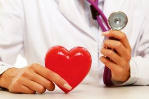Признаки инфаркта у мужчин: симптомы сердечного приступа, первая помощь