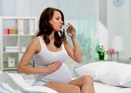 Температура 37 при беременности на ранних сроках – причины и что делать