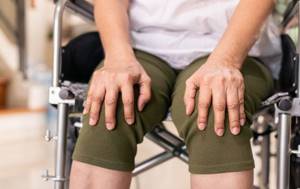 Гонартроз коленного сустава 2 степени: лечение, причины и симптомы заболевания, диета