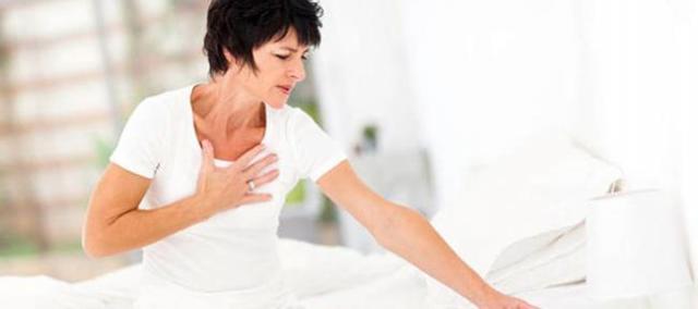 Микроинфаркт: симптомы и первые признаки у женщин (типичные и аномальные) и доврачебная помощь в домашних условиях