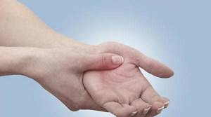 Онемение пальцев рук: причины и лечение, что делать
