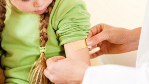 Лечение гнойных ран в домашних условиях: народные средства и препараты из аптеки
