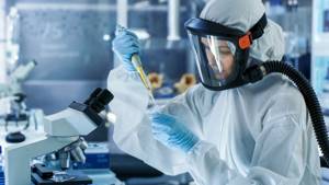 Сколько времени человек остается заразным после коронавируса