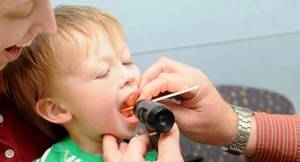 Как проводить полоскание горла Ротоканом ребенку по инструкции по применению
