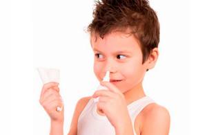 Сульфацил натрия в нос ребенку: при каких соплях глазные грудничку и детям, можно ли капать - отзывы и дозировка взрослому при насморке