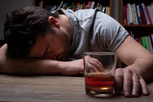 Как избавиться от икоты после алкоголя в домашних условиях