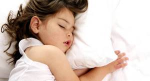Ребенок скрипит и скрежет зубами ночью во сне и днем: причины сильного скрипа, лечение
